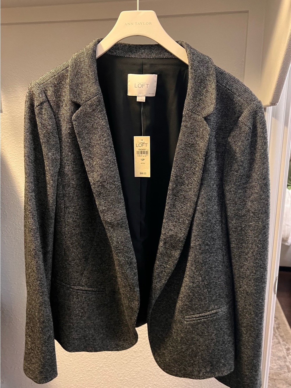 LOFT Black and Gray Textured Open Blazer